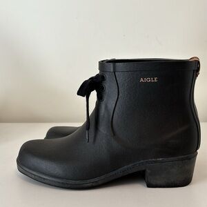 Aigle Miss Juliette Bottillon lace up rain boots in black size 40
